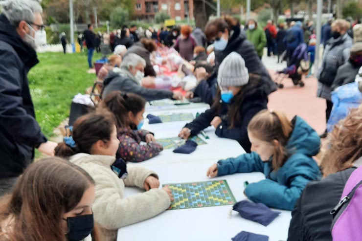 scrabble al parc Santiburcio de Sant Andreu